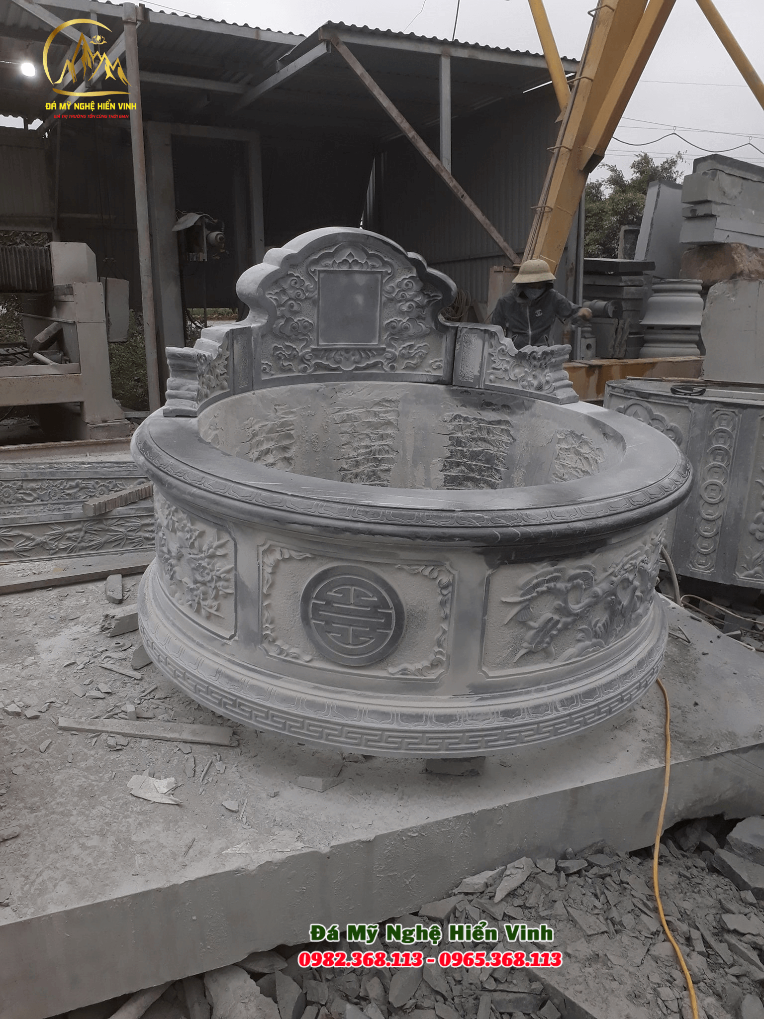 Mộ đá tròn Ninh Bình giá tốt